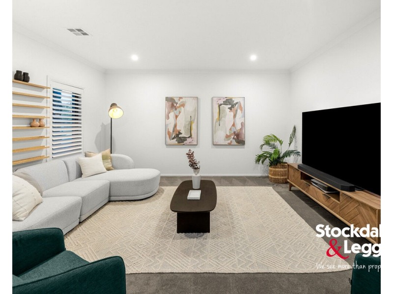 64 Hamilton Hume Parade, Craigieburn VIC 3064