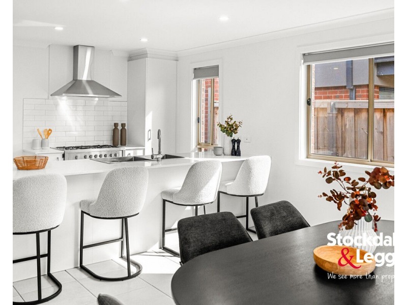 31 Kohli Crescent, Rockbank VIC 3335