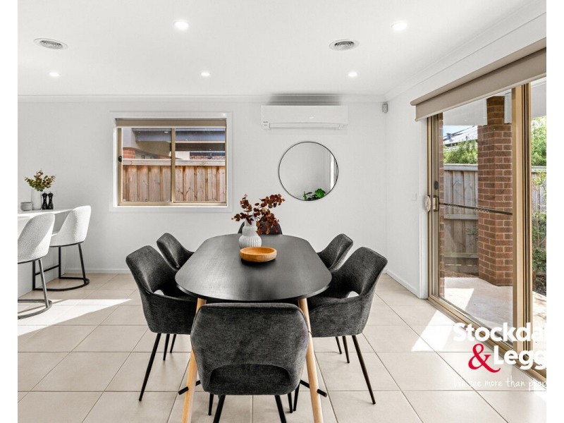 31 Kohli Crescent, Rockbank VIC 3335