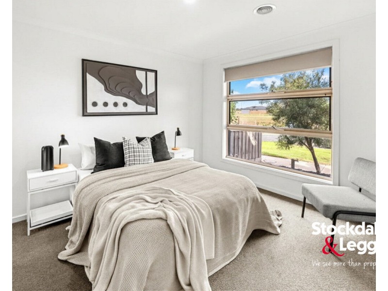 31 Kohli Crescent, Rockbank VIC 3335