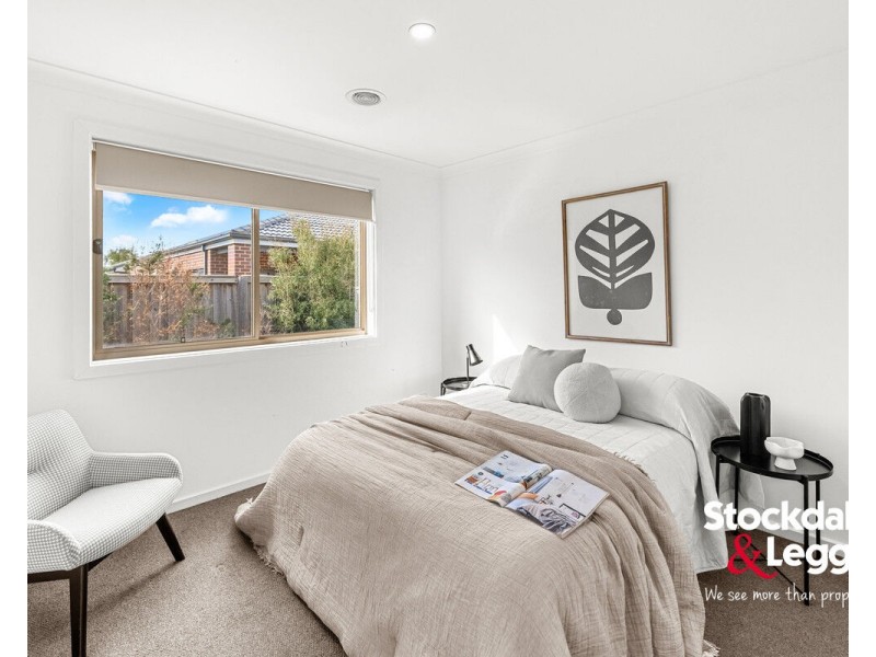 31 Kohli Crescent, Rockbank VIC 3335