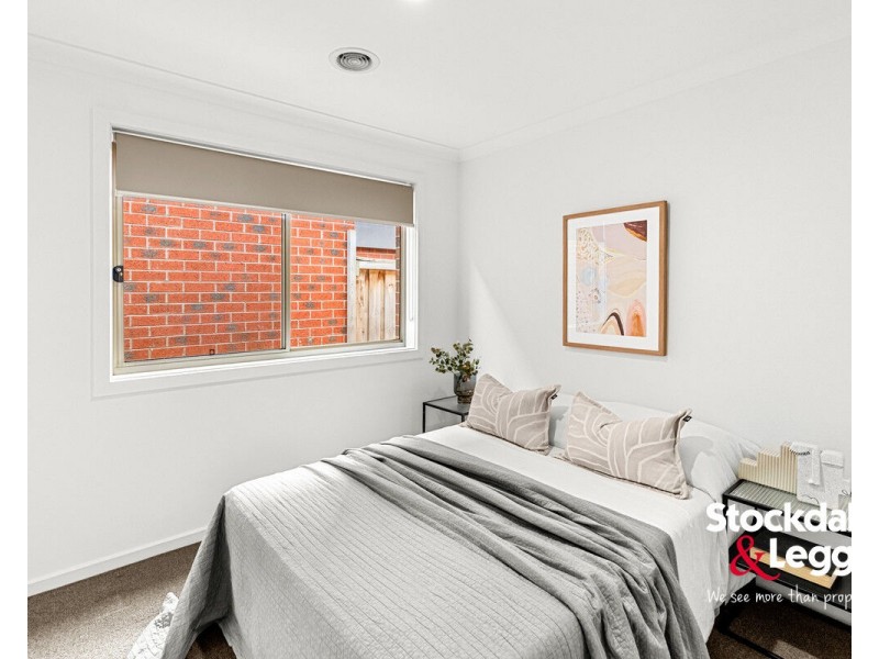 31 Kohli Crescent, Rockbank VIC 3335