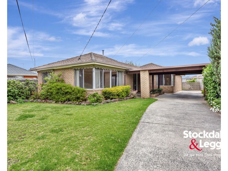 45 Burnleigh Drive, Gladstone Park VIC 3043