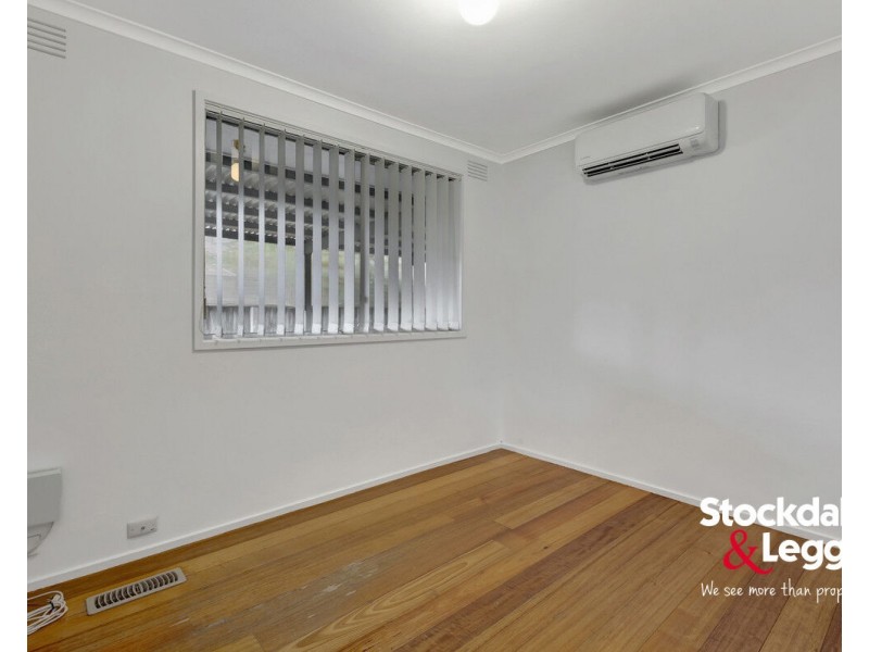 45 Burnleigh Drive, Gladstone Park VIC 3043