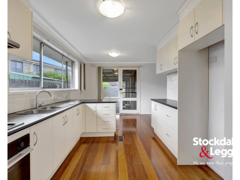 45 Burnleigh Drive, Gladstone Park VIC 3043