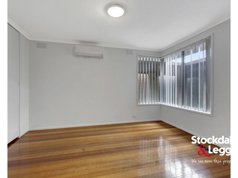 45 Burnleigh Drive, Gladstone Park VIC 3043