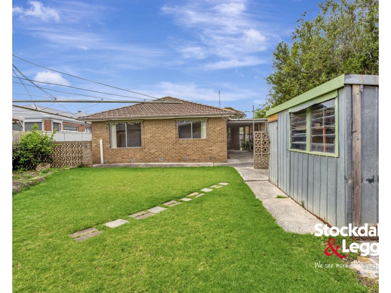 45 Burnleigh Drive, Gladstone Park VIC 3043
