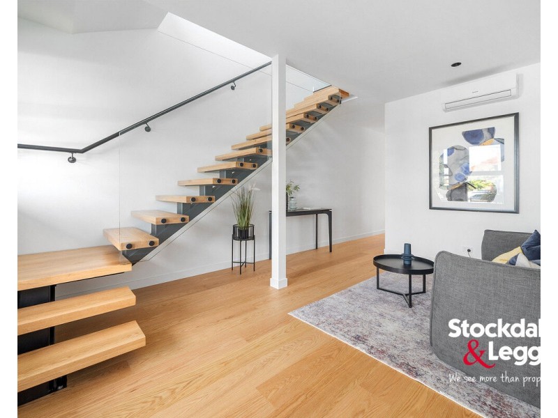 1/4 Caldwell Street, Glenroy VIC 3046