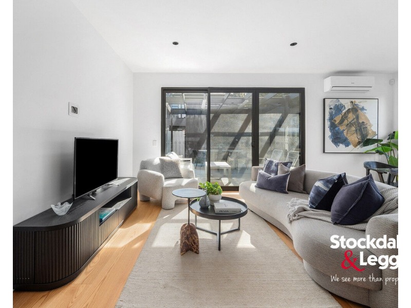 1/4 Caldwell Street, Glenroy VIC 3046