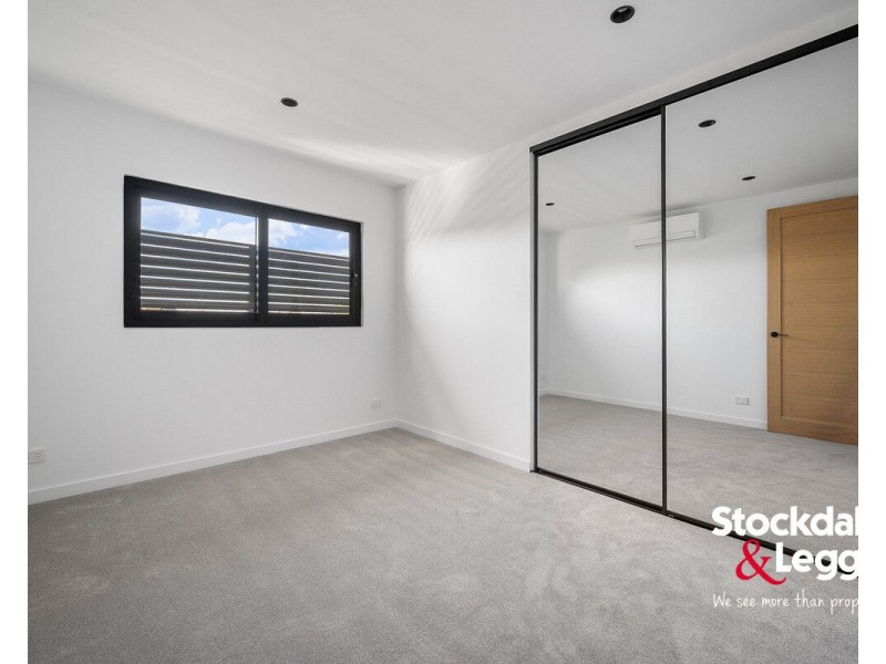 1/4 Caldwell Street, Glenroy VIC 3046