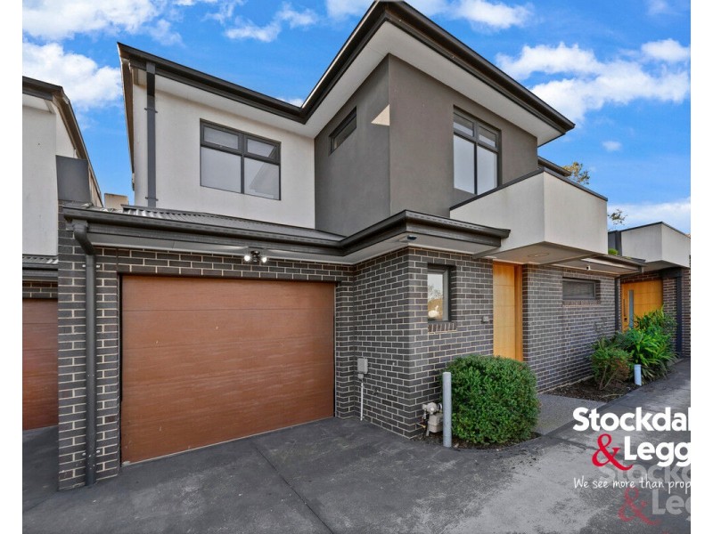 2/8 Leonard Avenue, Glenroy VIC 3046