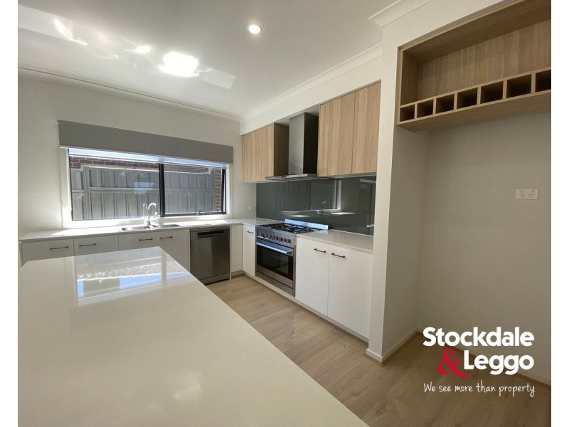 47 Cooney Circuit, Kalkallo VIC 3064