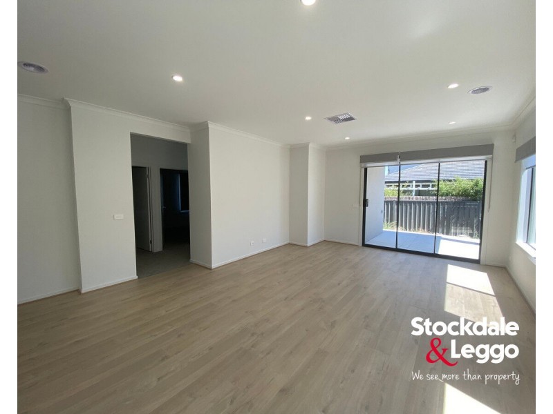 47 Cooney Circuit, Kalkallo VIC 3064