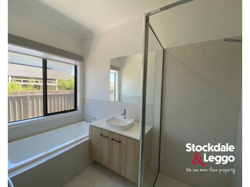 47 Cooney Circuit, Kalkallo VIC 3064