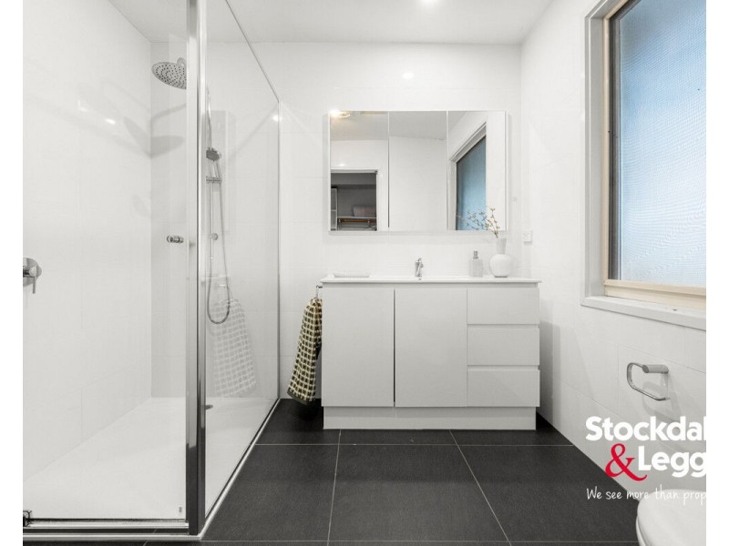 9 Gainford Court, Greenvale VIC 3059