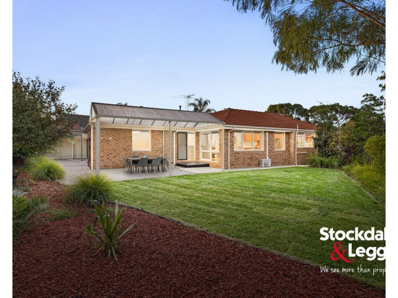 9 Gainford Court, Greenvale VIC 3059