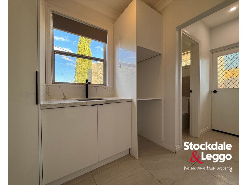 118 Sunset Boulevard, Jacana VIC 3047