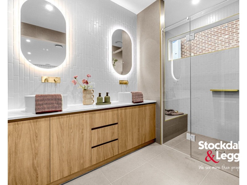 92 Trinity Boulevard, Attwood VIC 3049