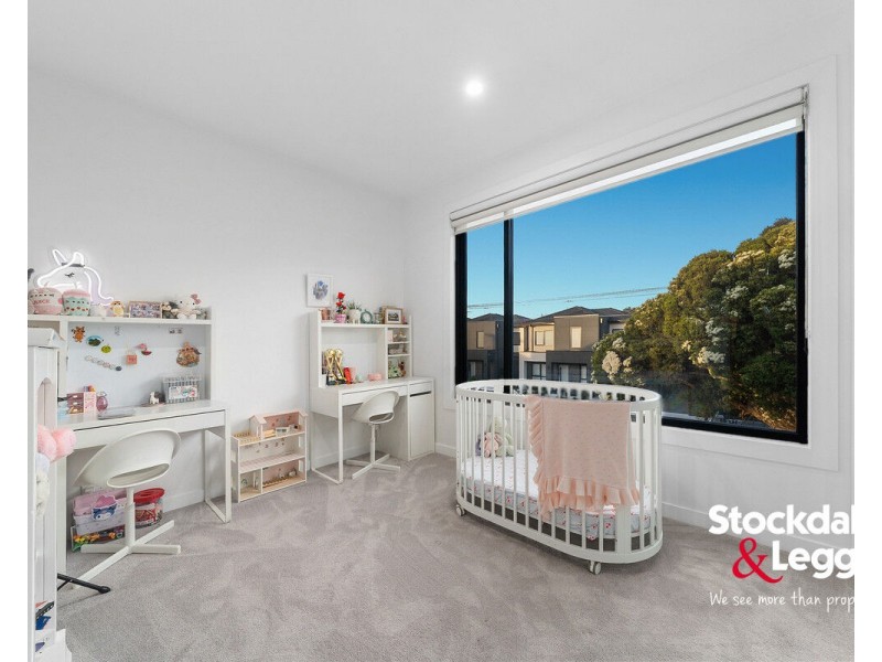 1/27 Neil Street, Hadfield VIC 3046