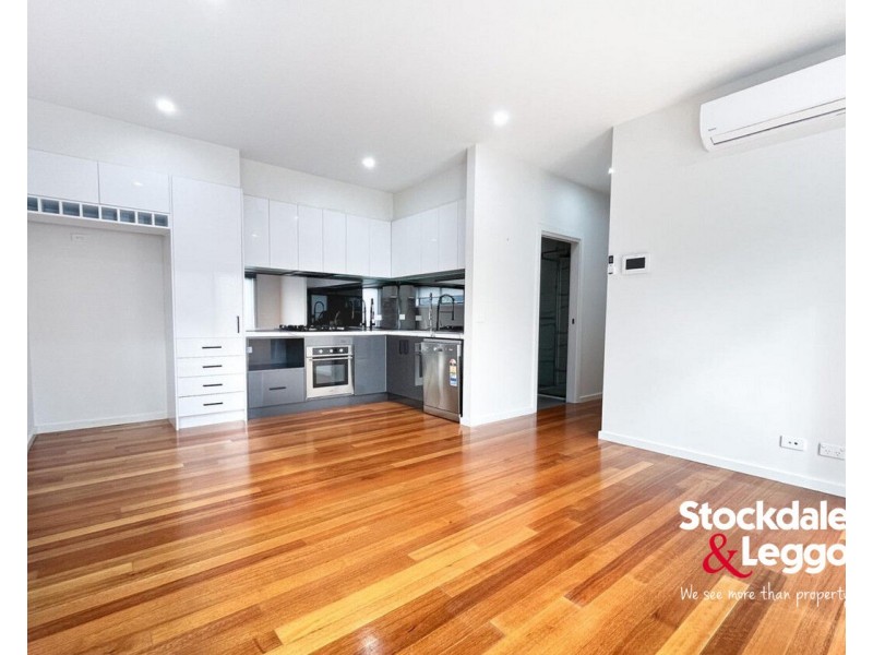 4/18 Jessie Street, Oak Park VIC 3046
