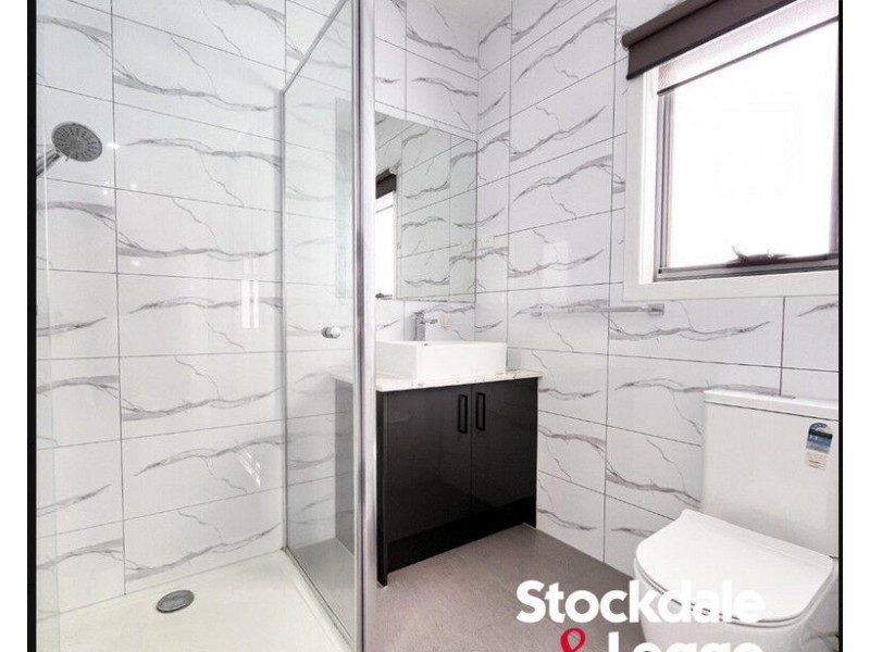4/18 Jessie Street, Oak Park VIC 3046