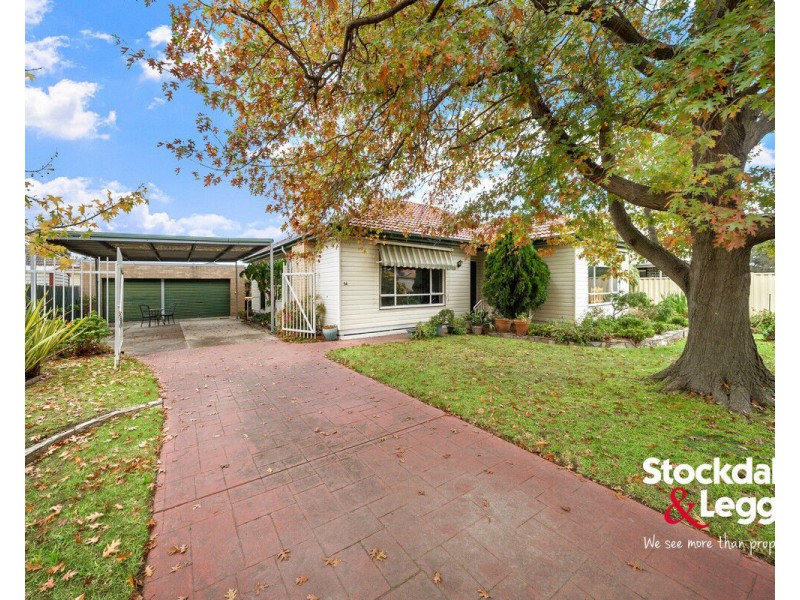 14 North Box Court, Hadfield VIC 3046