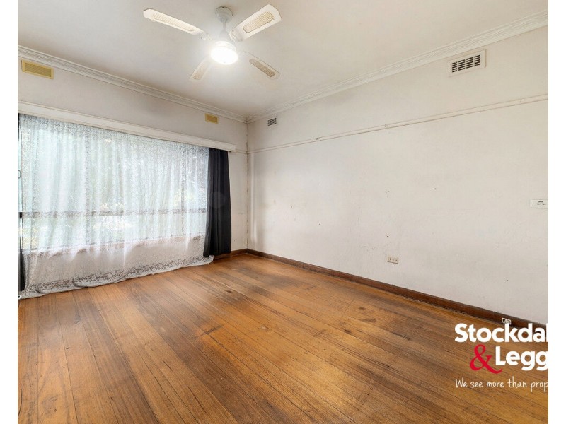 115 Loongana Avenue, Glenroy VIC 3046