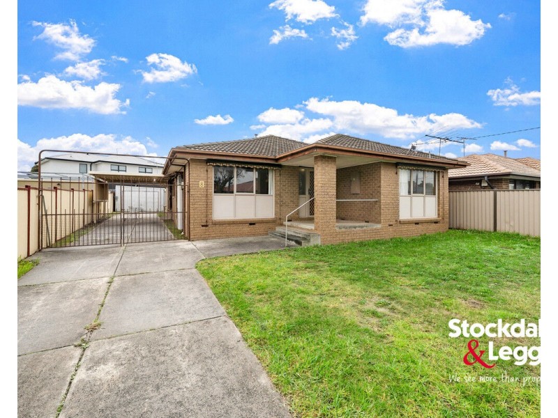 8 Shelbourne Court, Meadow Heights VIC 3048