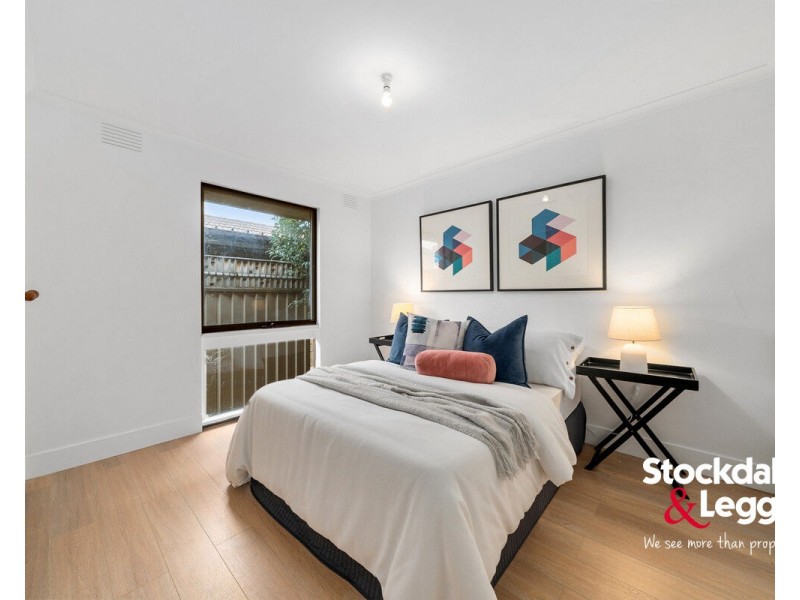 8 Shelbourne Court, Meadow Heights VIC 3048