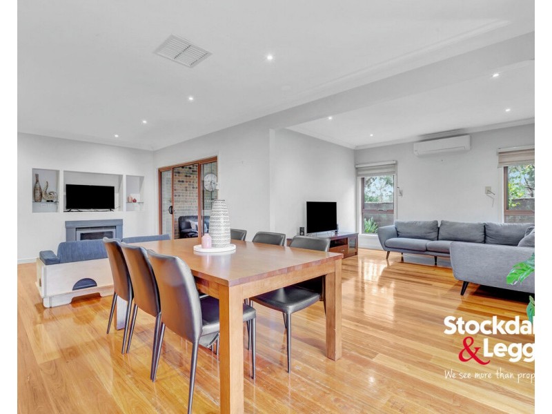 12 Swansea Court, Craigieburn VIC 3064