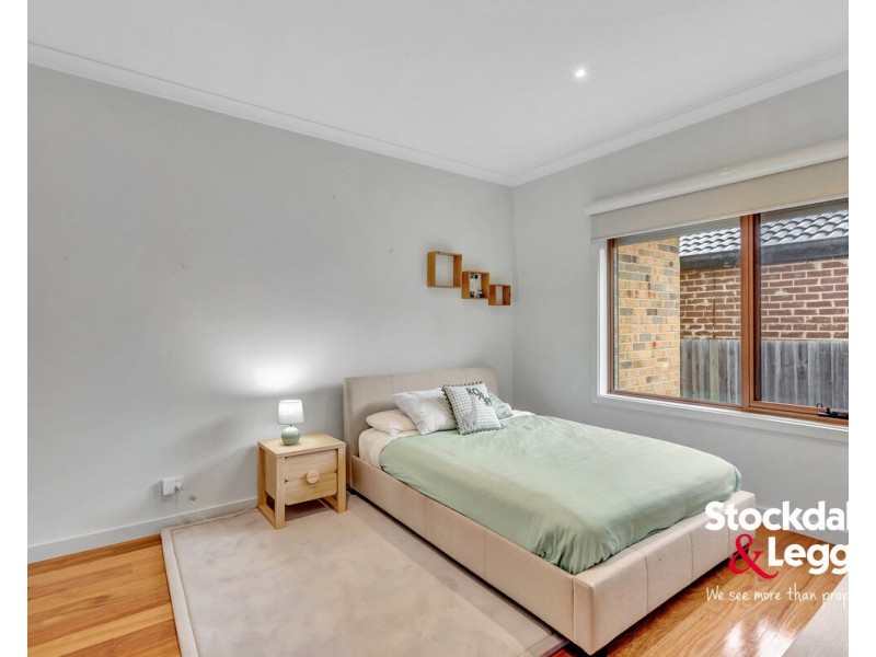 12 Swansea Court, Craigieburn VIC 3064