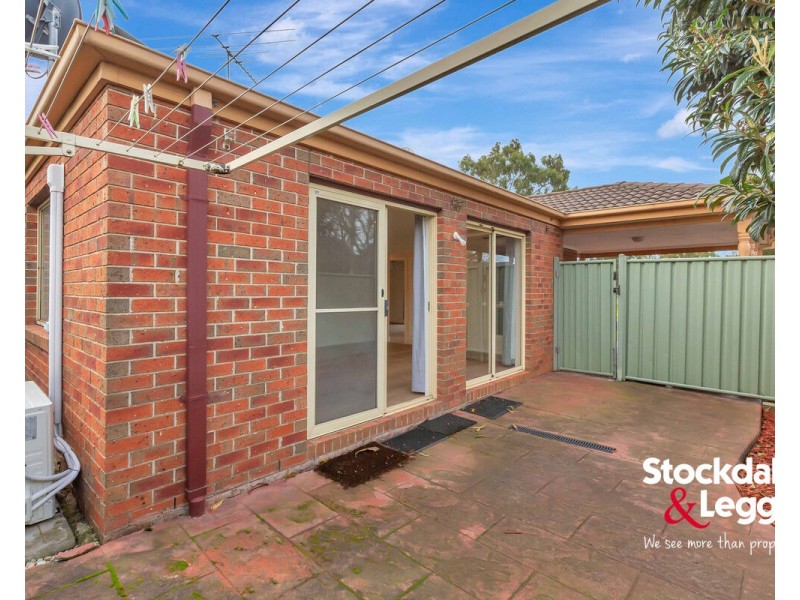 2/15 Churchill Avenue, Tullamarine VIC 3043