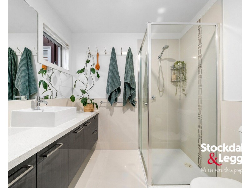 2/24 Prospect Street, Glenroy VIC 3046