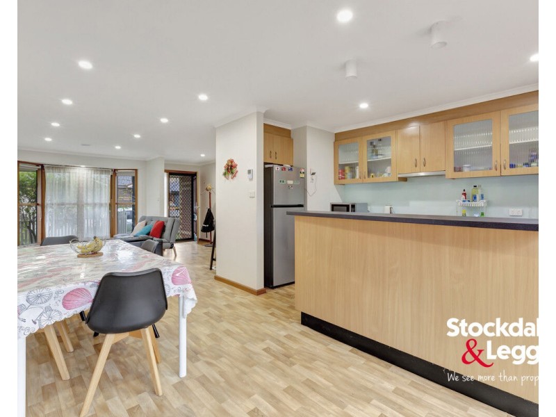 10 Muntz Avenue, Glenroy VIC 3046