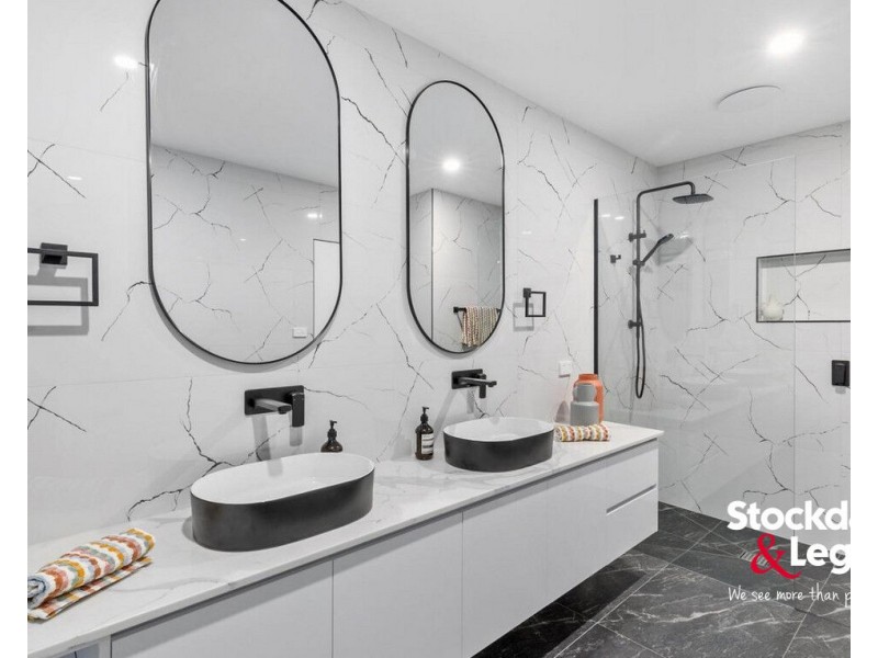 2A Marks Street, Pascoe Vale VIC 3044
