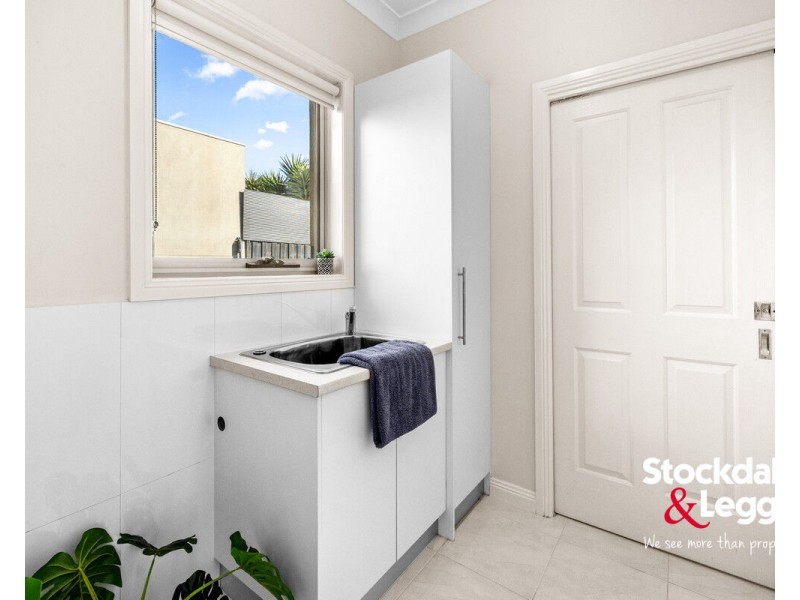 1/27 Waratah Avenue, Tullamarine VIC 3043