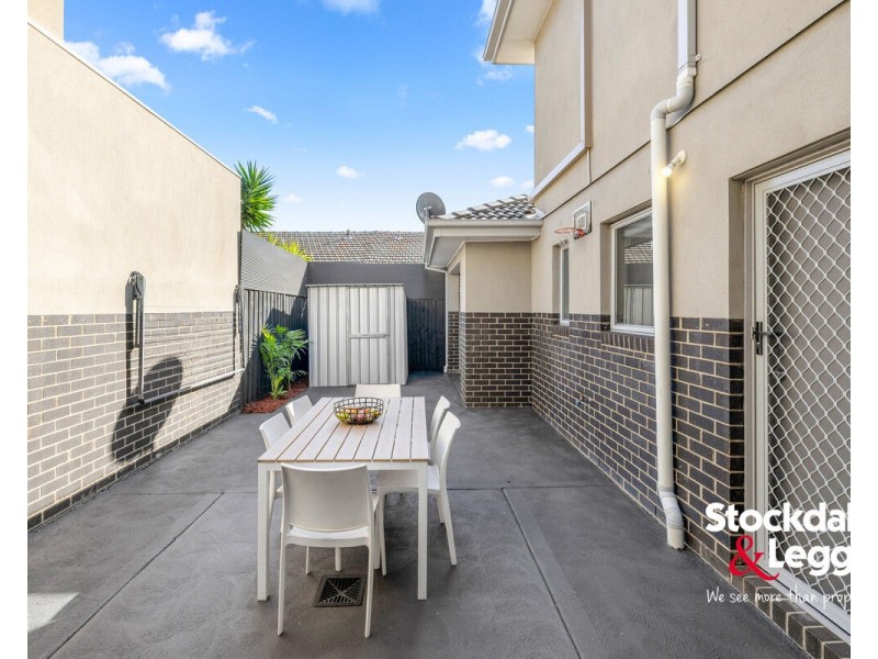 1/27 Waratah Avenue, Tullamarine VIC 3043