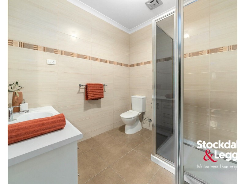 73 Station Road, Glenroy VIC 3046