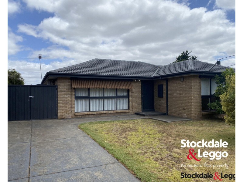 13 Hovell Street, Deer Park VIC 3023
