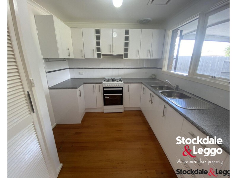 13 Hovell Street, Deer Park VIC 3023