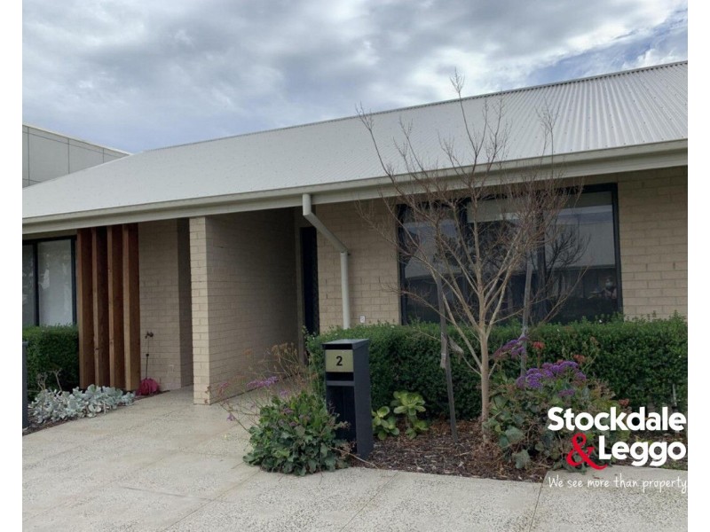 2 Mezzo Walk, Greenvale VIC 3059