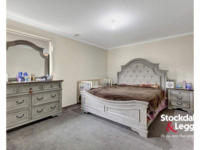 4/64 Doherty Street, Deer Park VIC 3023