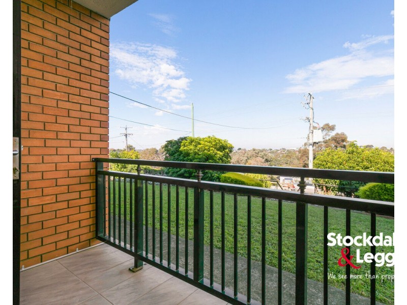 1/64 New Road, Oak Park VIC 3046