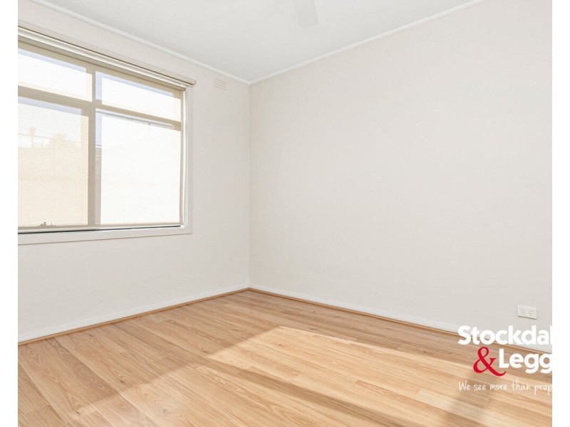 1/64 New Road, Oak Park VIC 3046