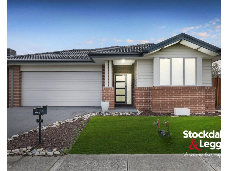44 Blossom Drive, Greenvale VIC 3059