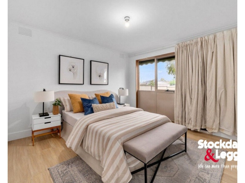8 Shelbourne Court, Meadow Heights VIC 3048