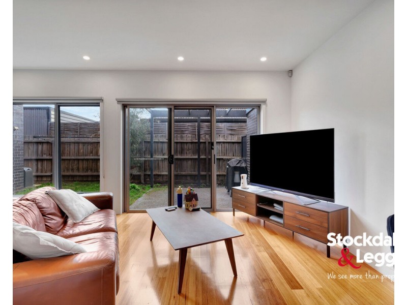 2/17 Justin Avenue, Glenroy VIC 3046