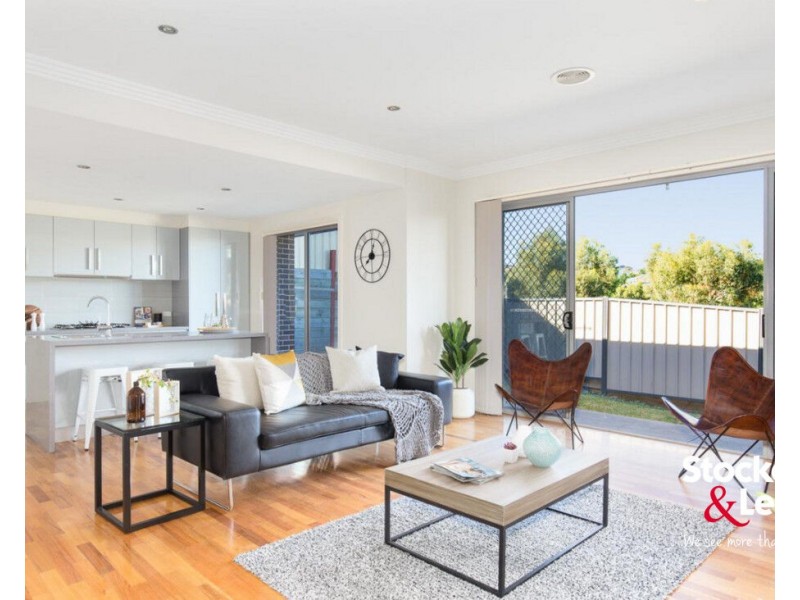 3/6 Linlithgow Way, Greenvale VIC 3059