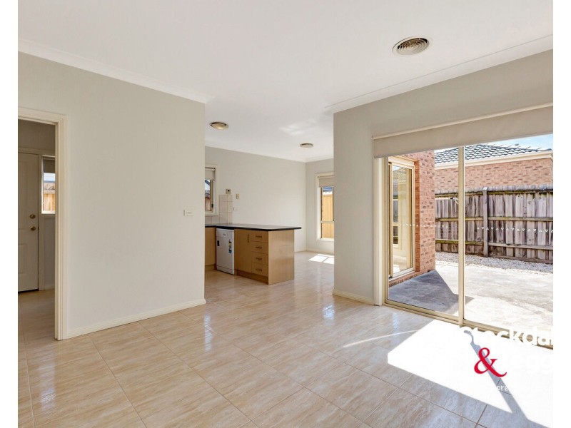 1/4 Cooper Street, Broadmeadows VIC 3047