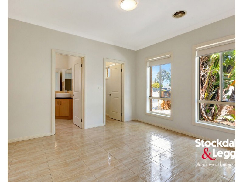 1/4 Cooper Street, Broadmeadows VIC 3047